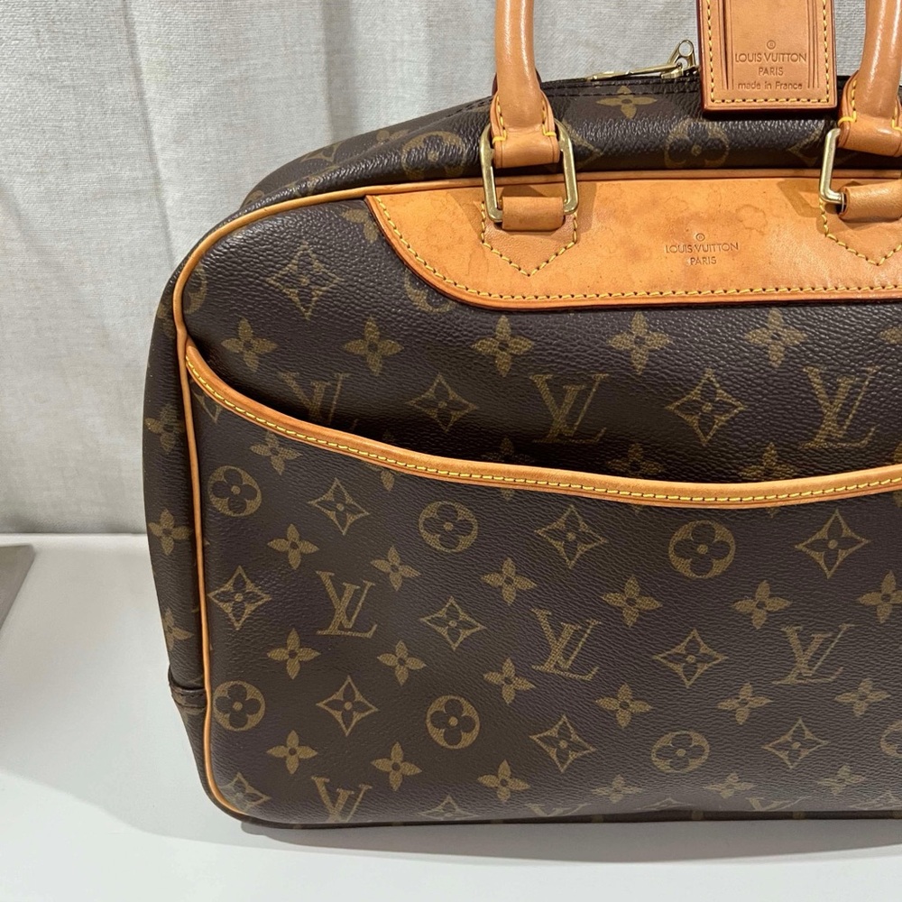 Louis Vuitton Deauville Bag Authentic Preloved Iconic Design Monogram Canvas - Picture 4 of 16